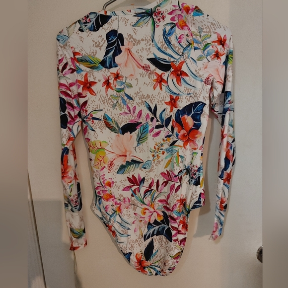 Mynah Exotic Floral One Piece Swimsuit SZ.S NWT - Picture 5 of 9